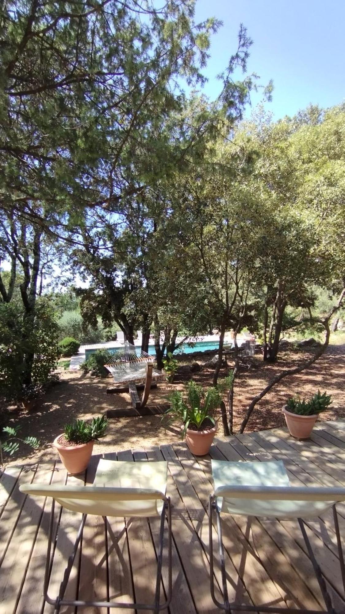 La Bergerie Des Colles Bed and Breakfast Entrecasteaux Εξωτερικό φωτογραφία