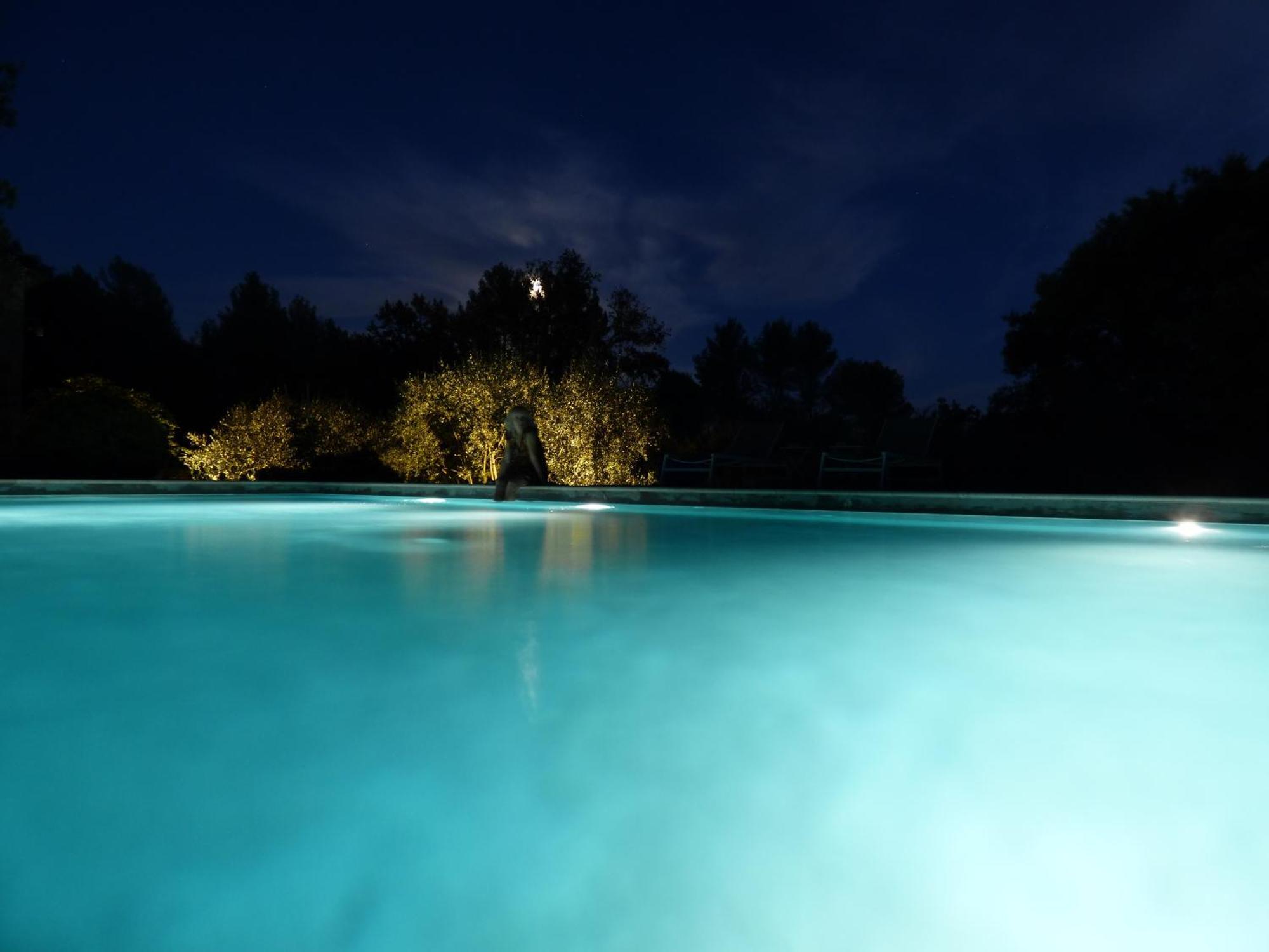 La Bergerie Des Colles Bed and Breakfast Entrecasteaux Εξωτερικό φωτογραφία